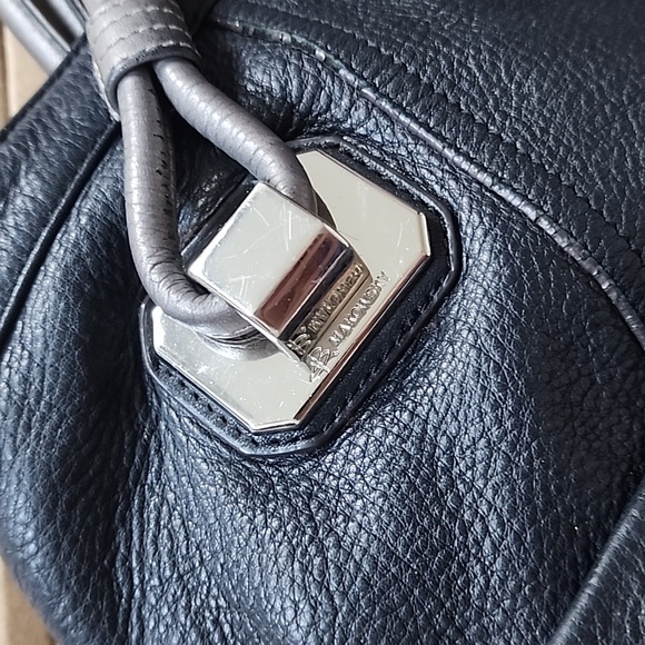 B. Makowsky black leather purse leopard lining - Picture 10 of 12